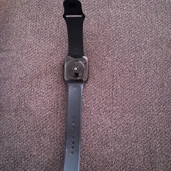 Apple Watch SE 44mm & cellular - Picture 2 of 2